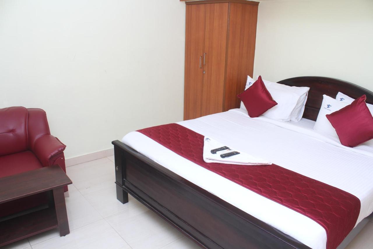 Skyry Hotels T Nagar Chennai Esterno foto